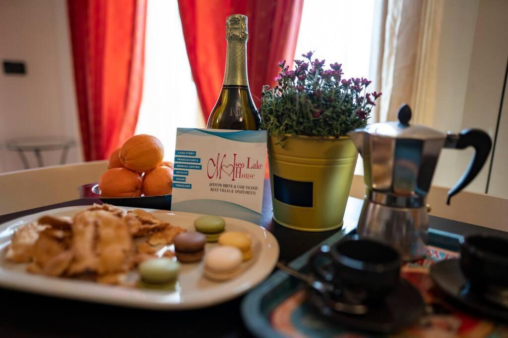 In Suite Lake 3 Pilzone Экстерьер фото