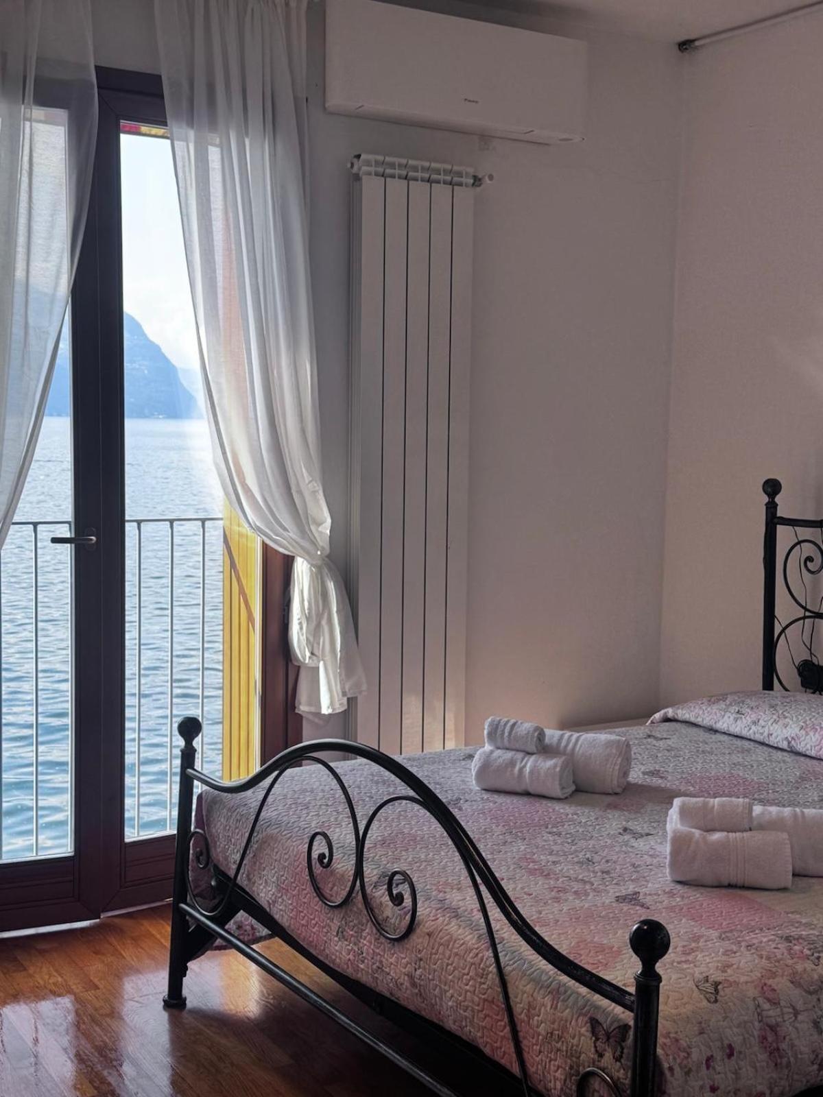 In Suite Lake 3 Pilzone Экстерьер фото