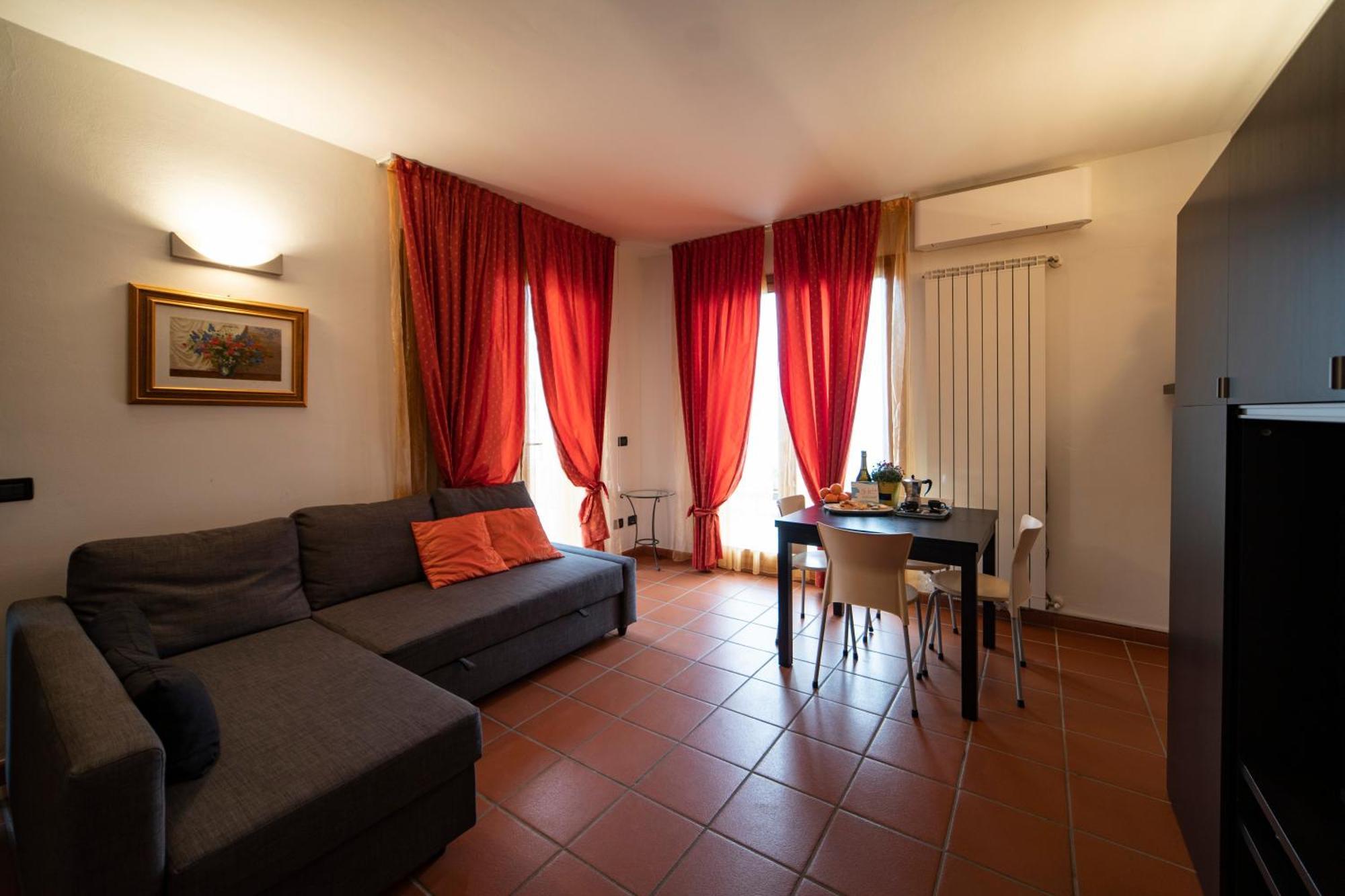 In Suite Lake 3 Pilzone Экстерьер фото
